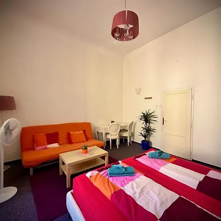 Old Town Center Just In 3 Min Walk Private C Prag