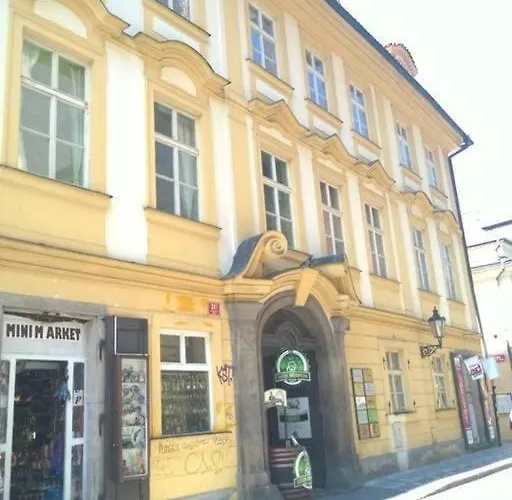 Old Town Center Just In 3 Min Walk Private C Praga