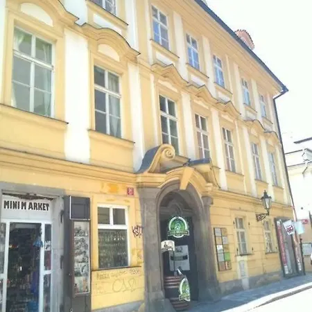 Old Town Center Just In 3 Min Walk Private C Praga